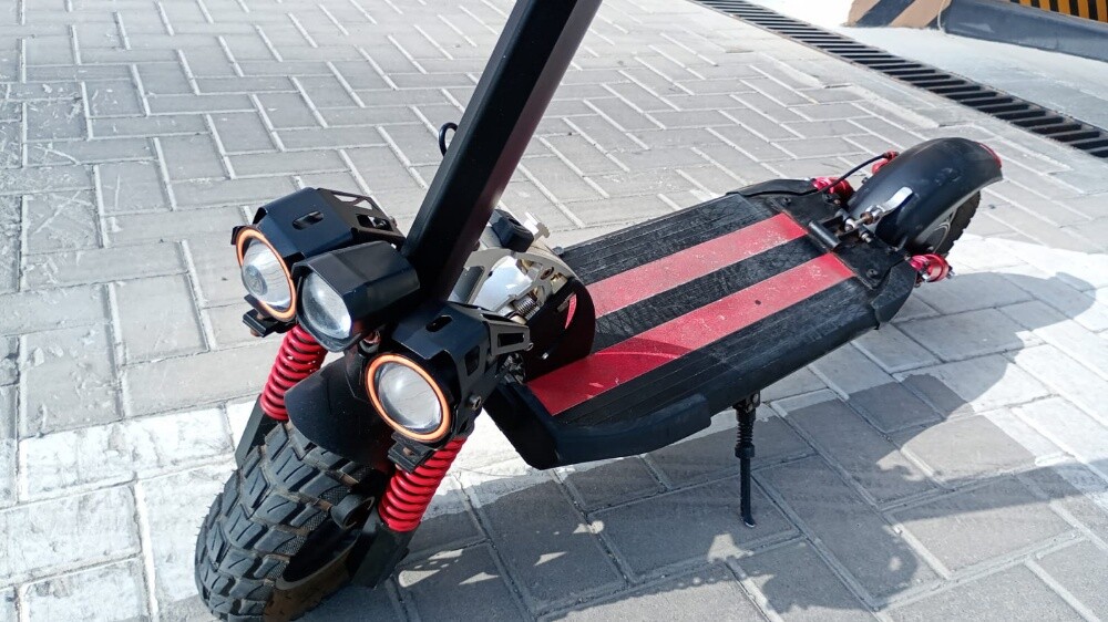 Electric Scooter with seat - 3