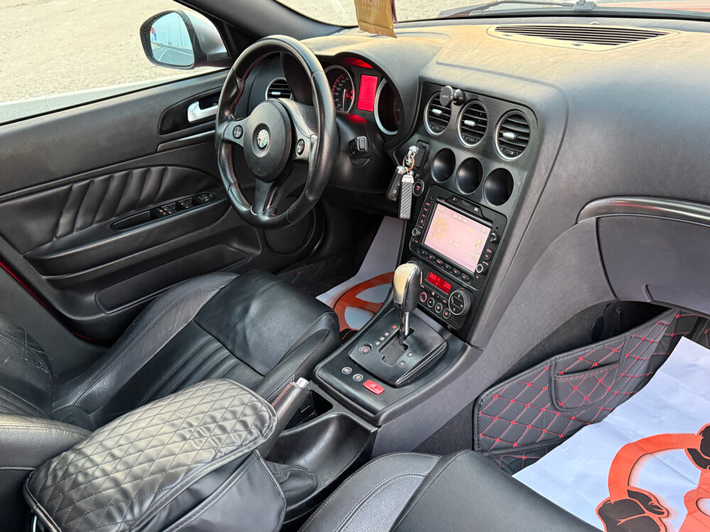 Alfa Romeo 159 JTS - 11