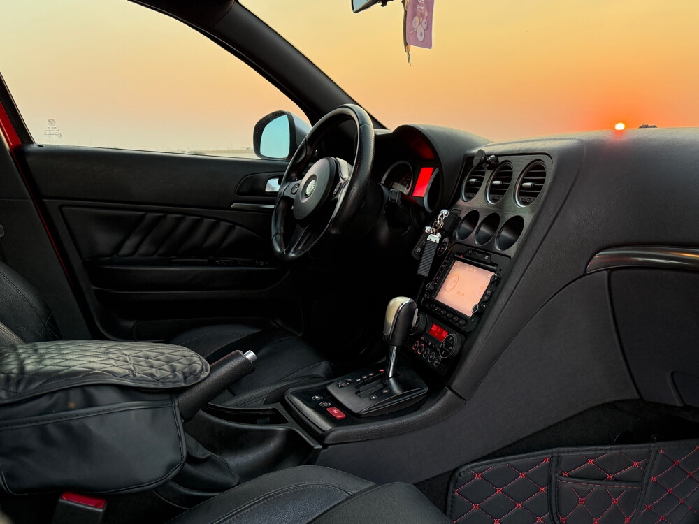 Alfa Romeo 159 JTS - 12
