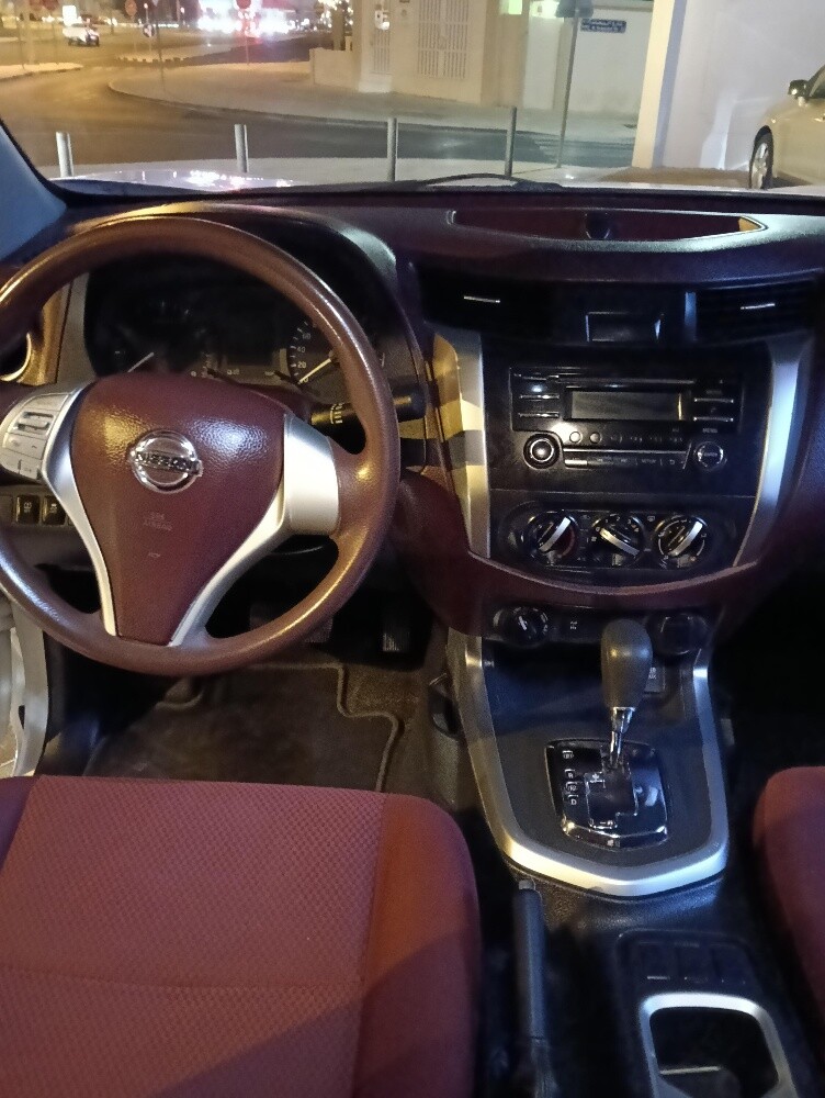 Nissan pick up Navara. - 5