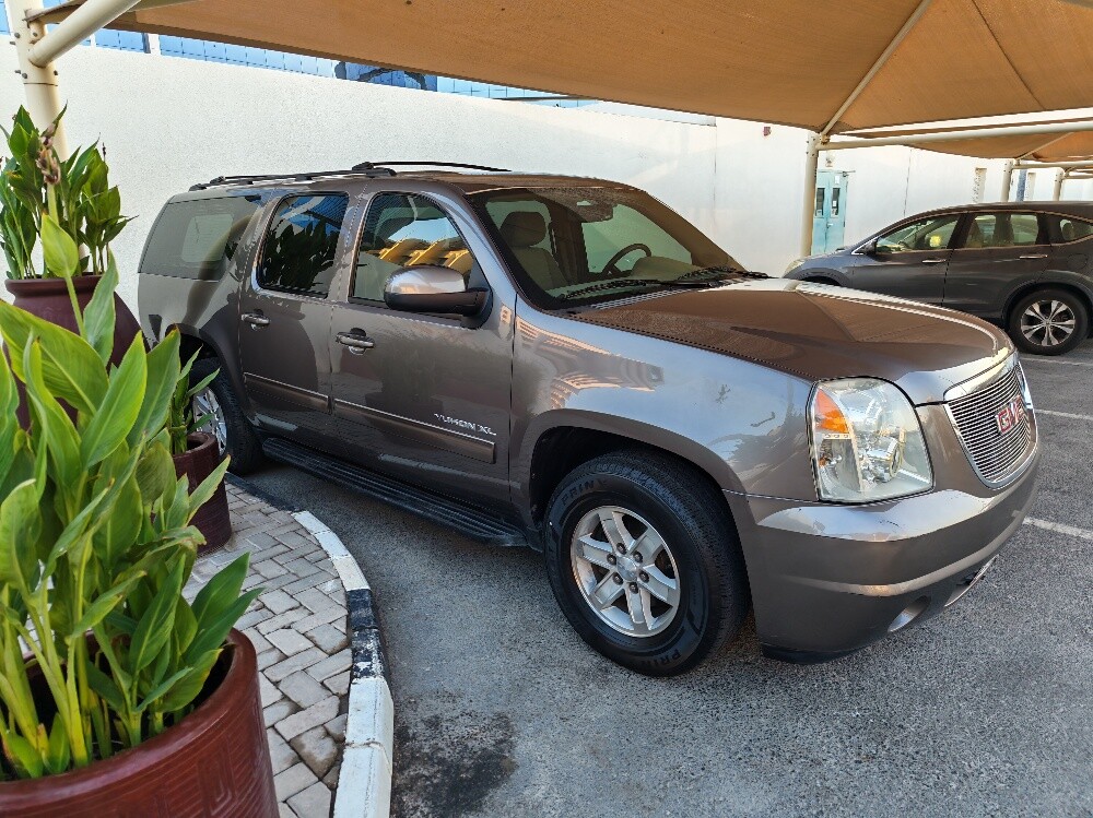 GMC YUKON XL - 13