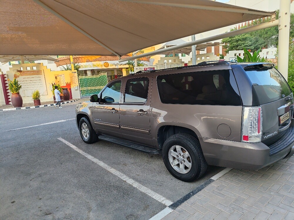 GMC YUKON XL - 20