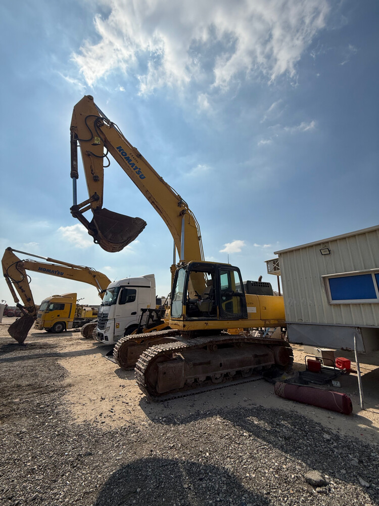 Komatsu 400 PC  - 6