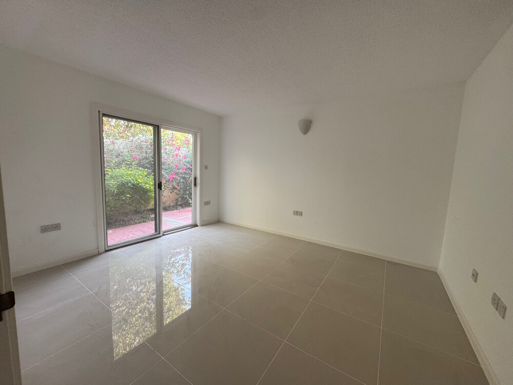 Compound Villa For Rent   - 3