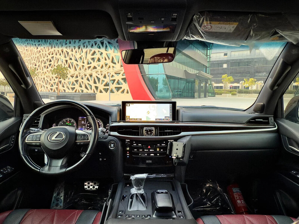 lexus 2020 black edition  - 11