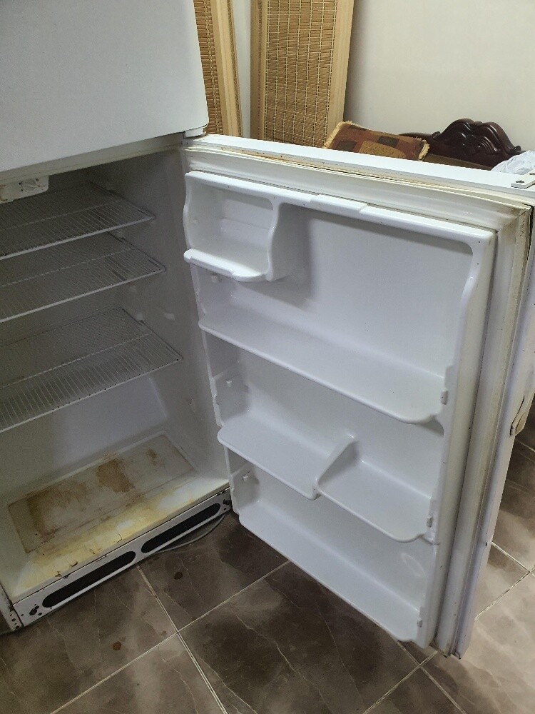 Frigidair Refrigerator - 2