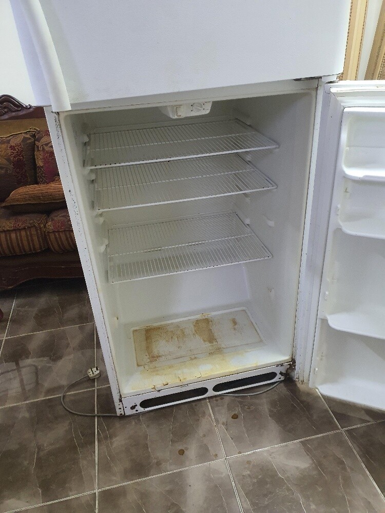 Frigidair Refrigerator - 3