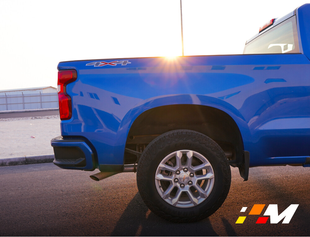 Chevrolet Silverado RST - 2024 — photo 4 for sale in Qatar