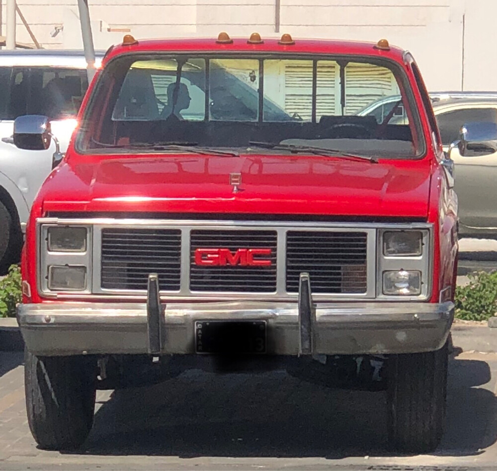GMC classic ١٩٨٤ - 6