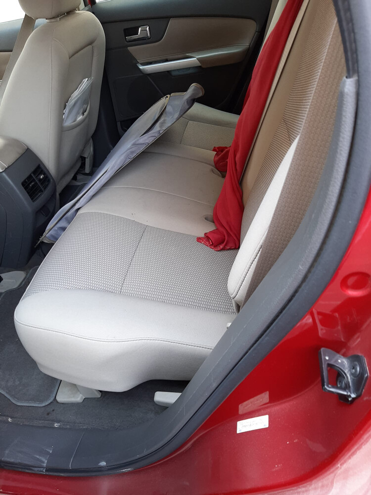 Ford Edge - 8