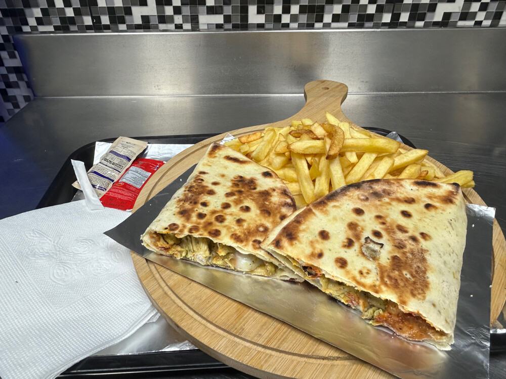 أنا صانع بيزا ابحث عن عمل  - 3