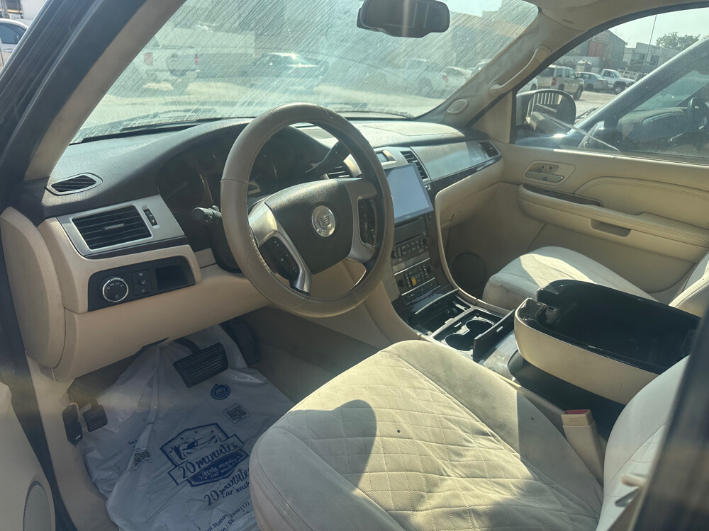 كاديلاك للبيع قطع  - 2