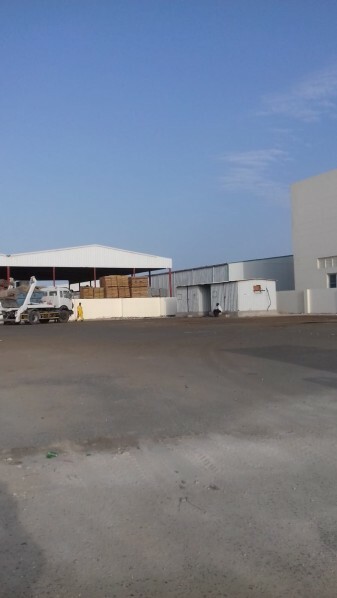 Garage And Work shop For Rent - 7