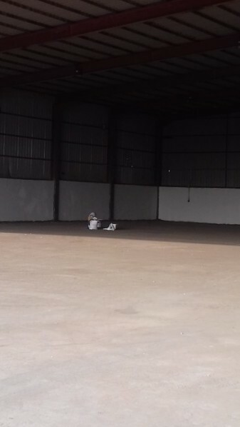Garage And Work shop For Rent - 3