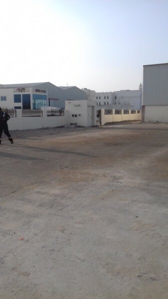 Garage And Work shop For Rent - 8