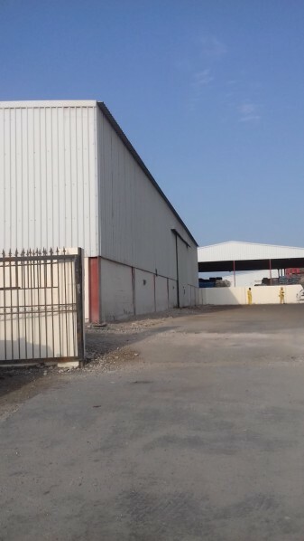Garage And Work shop For Rent - 6