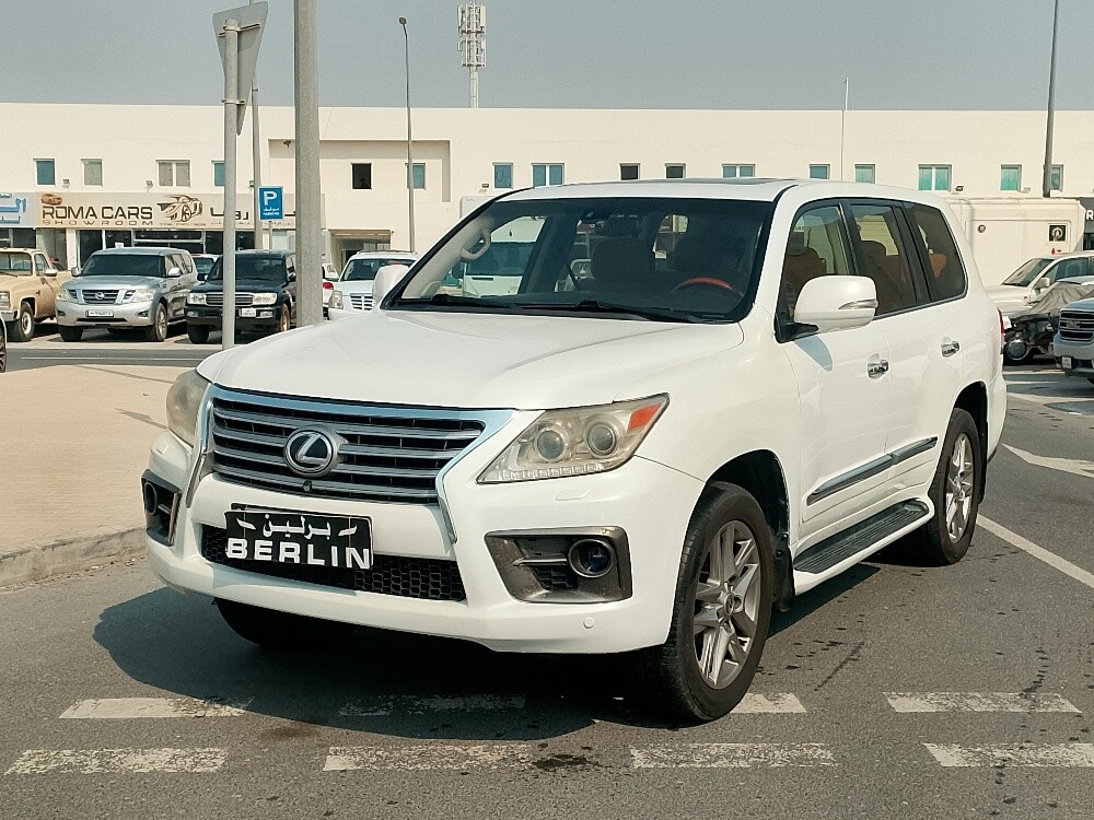 lexus 2013 white - 1