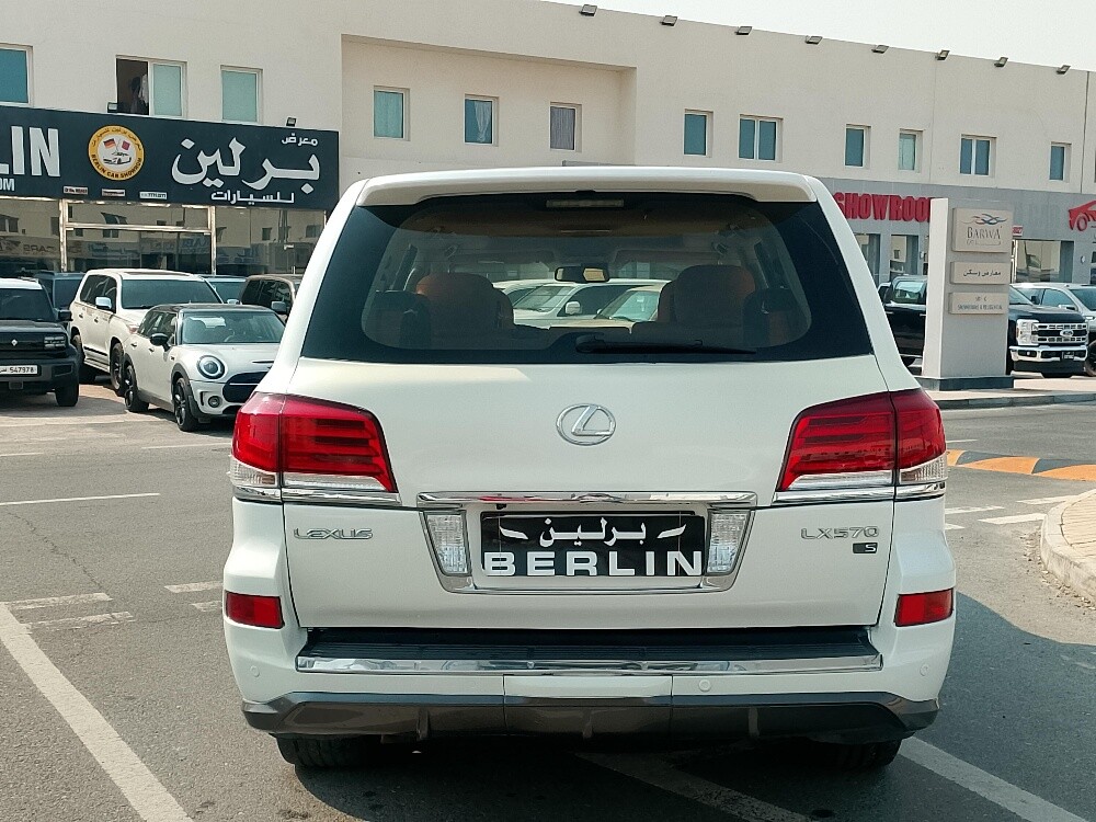 lexus 2013 white - 7