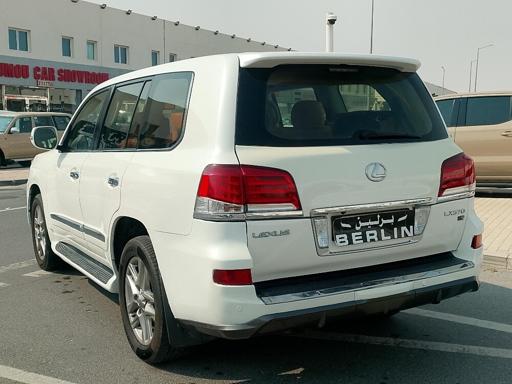 lexus 2013 white - 6
