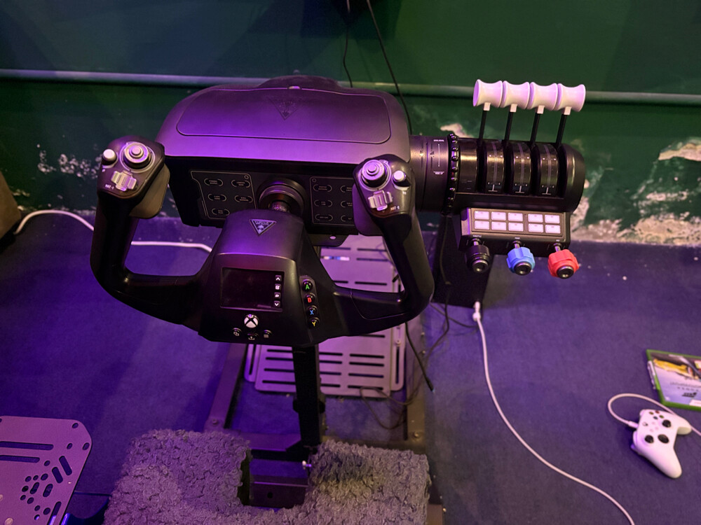 Flight stimulator with Boeing Set - 6