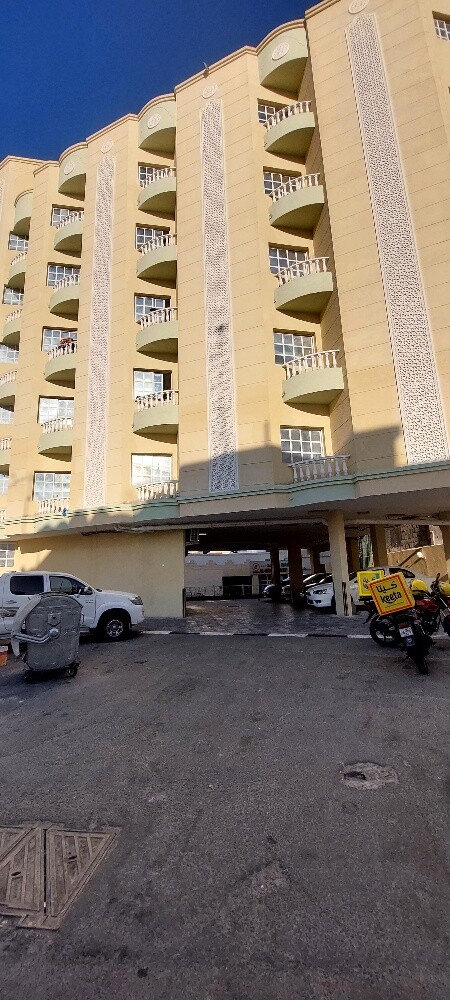 General contracting - 4