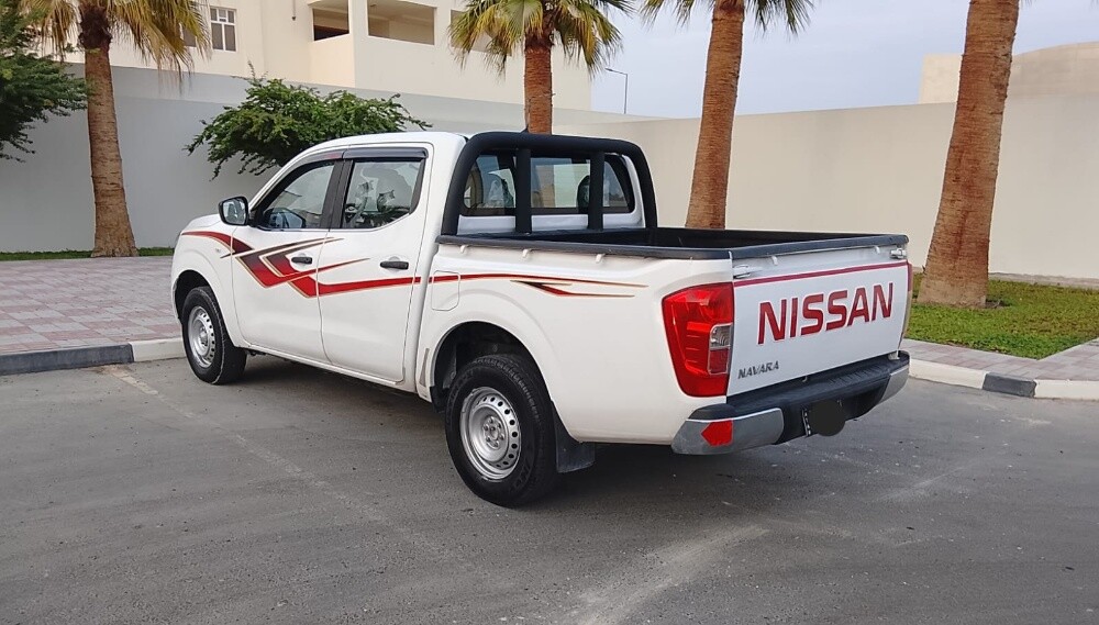 NISSAN NAVARA - 3