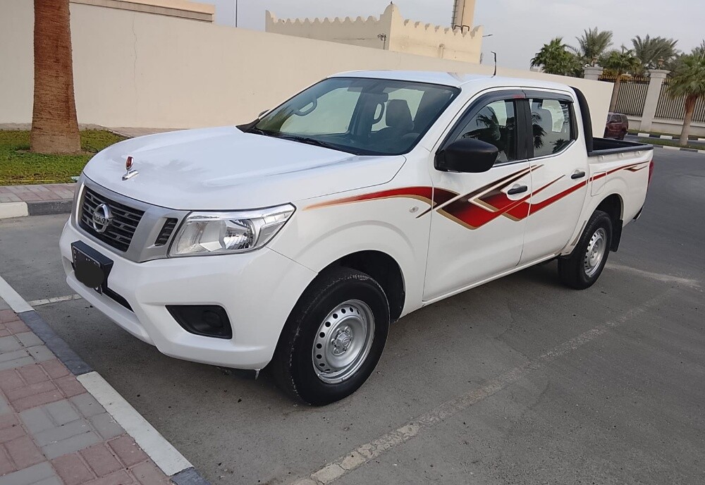 NISSAN NAVARA - 4