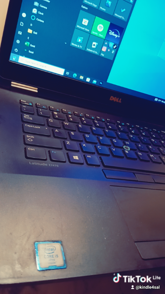 laptop Dell Latitude E7470 - 2