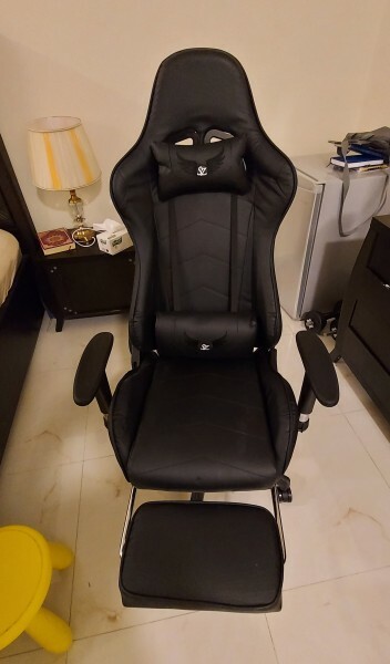 Gaming chair and Table - 4