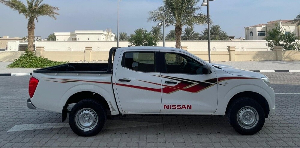 NISSAN NAVARA - 5