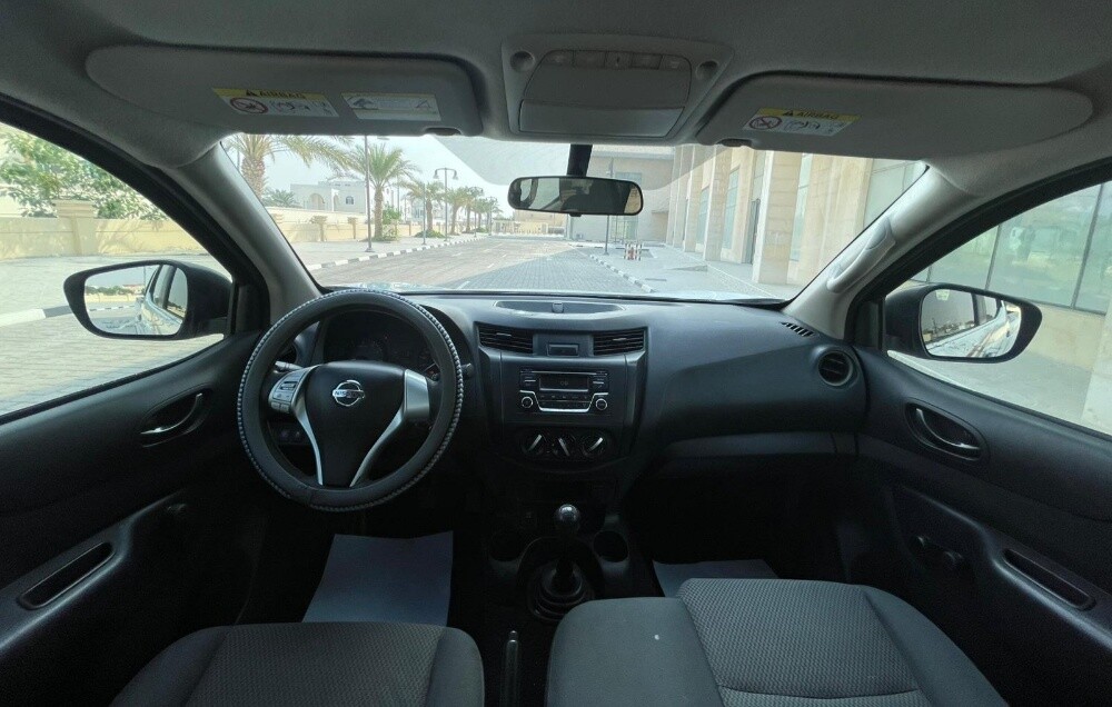 NISSAN NAVARA - 7