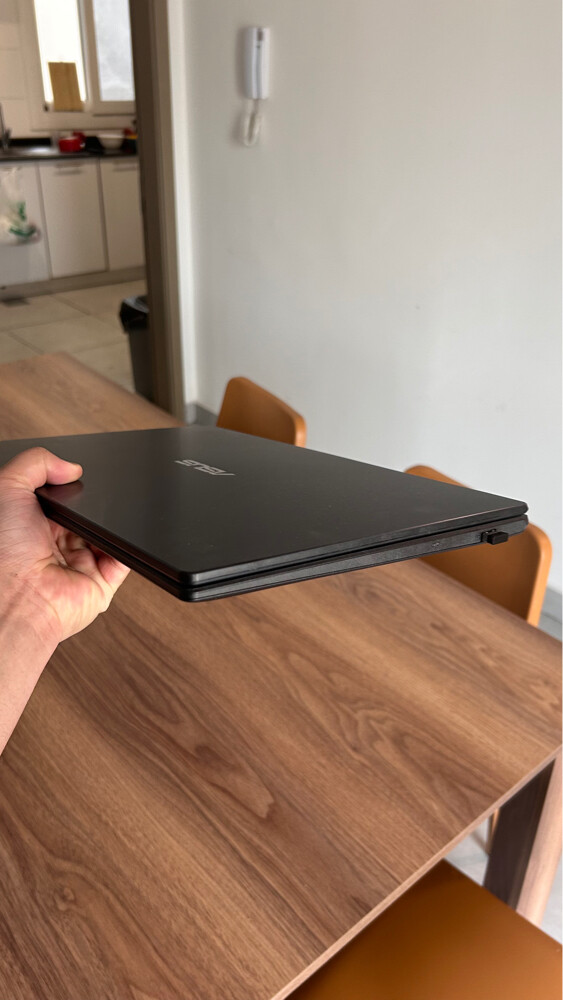 ASUS LEPTOP - 5
