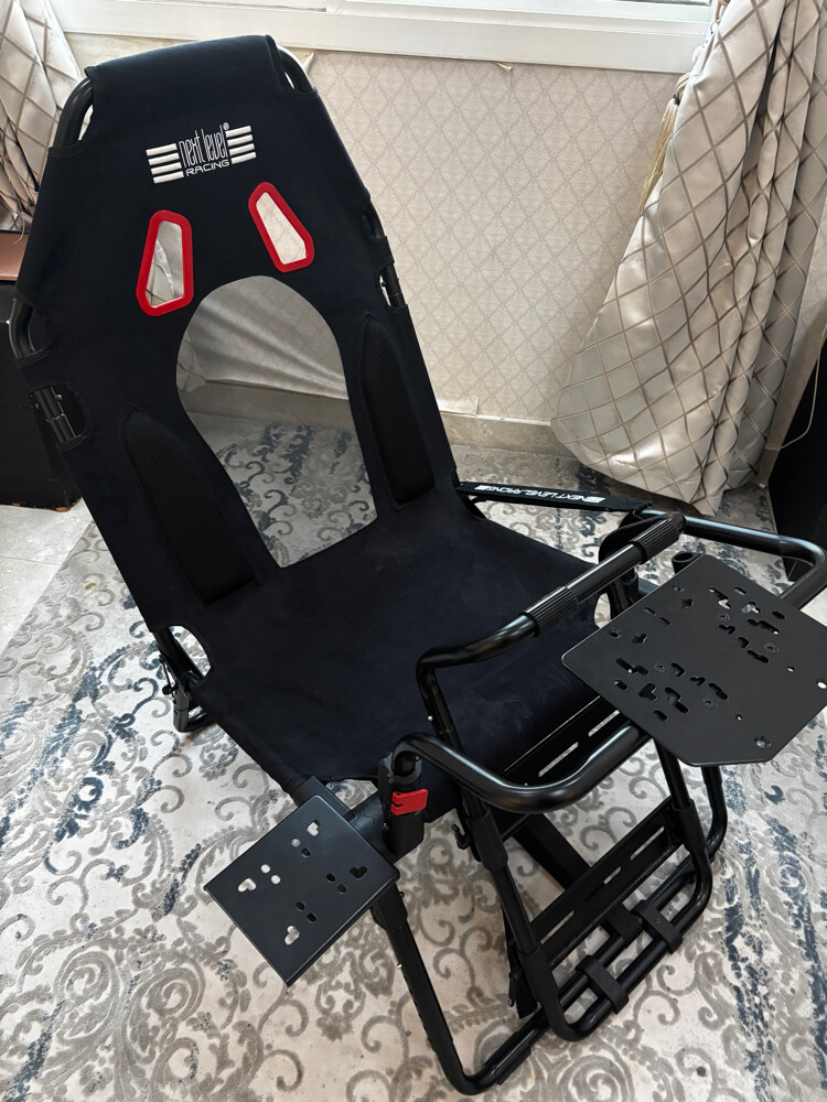 Brand new gt lite gaming chair - 2