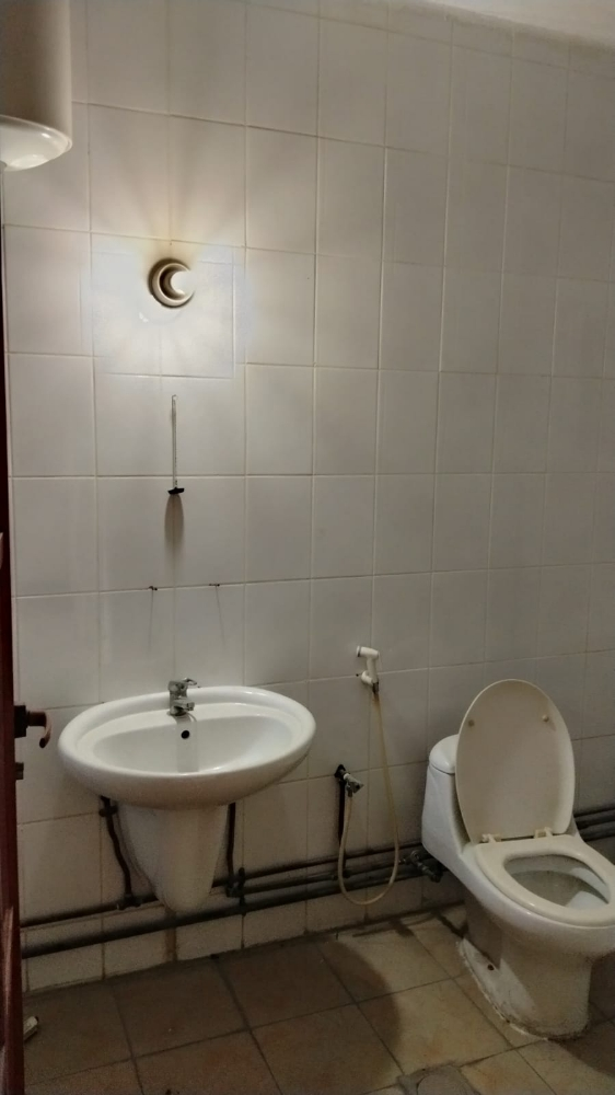 office for rent in alazizia - 2