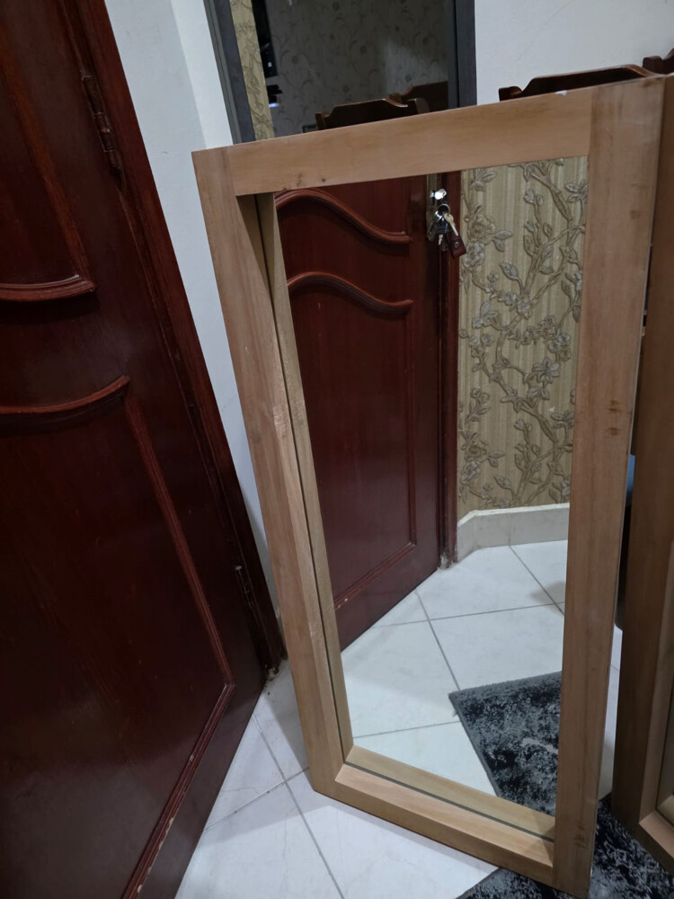 مرايات بحاله ممتازه  - 3