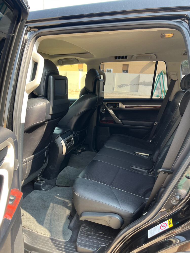 Lexus GX 460 2012 — photo 3 for sale in Qatar