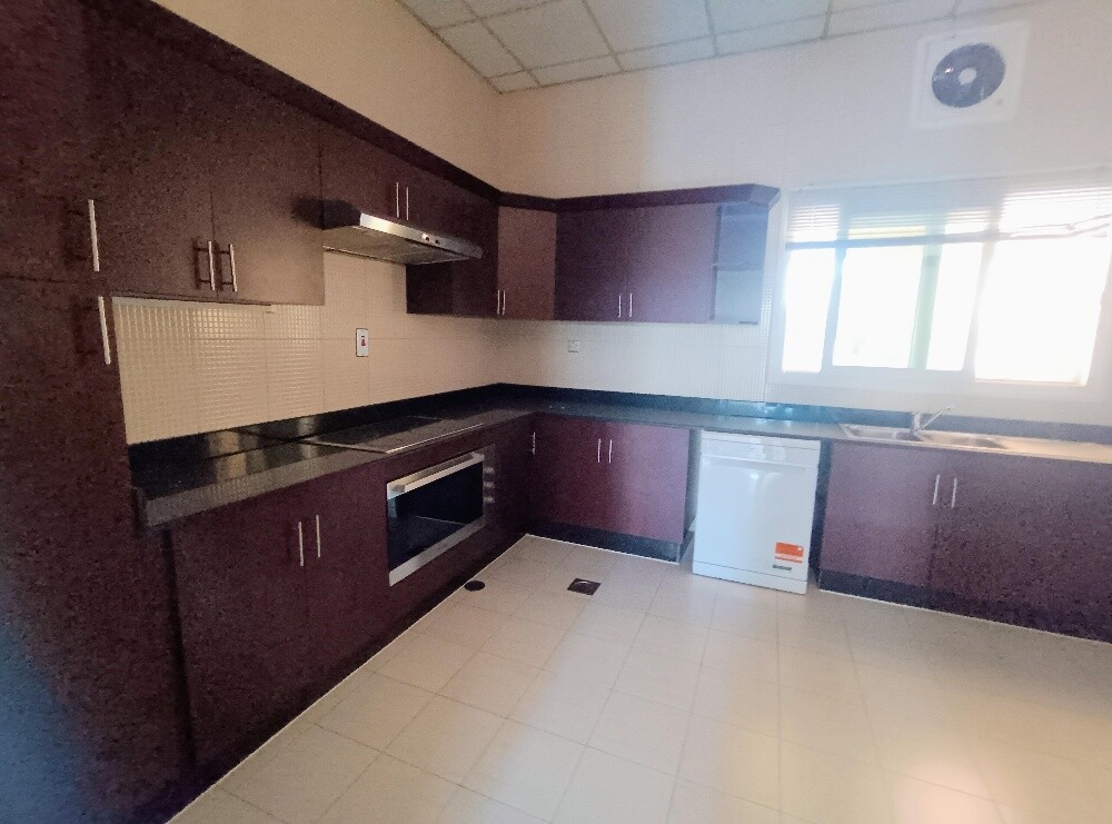 Compound villa for rent - 12