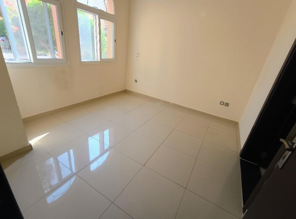 Compound villa for rent - 2