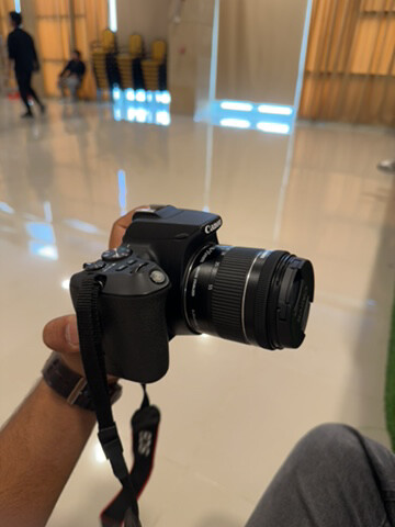 canon 250D - 3