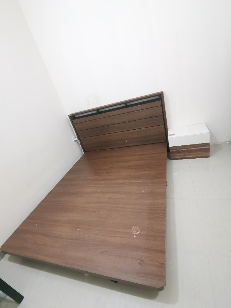 king size bed - 2