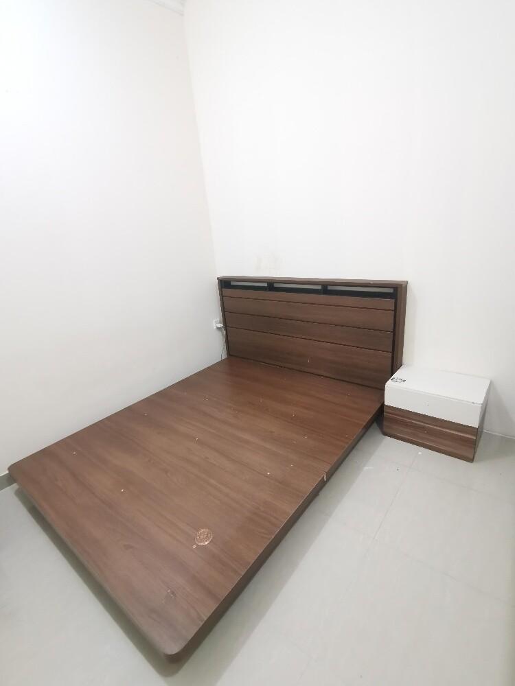 king size bed - 3