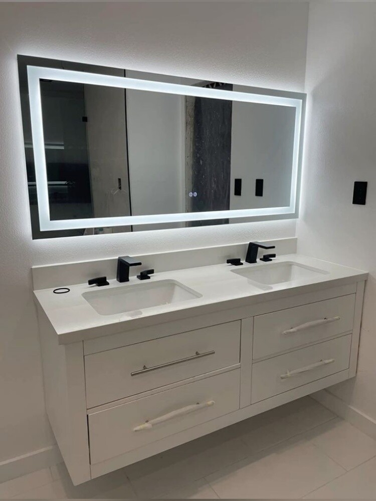 Diamond Glass and Mirror House - 26