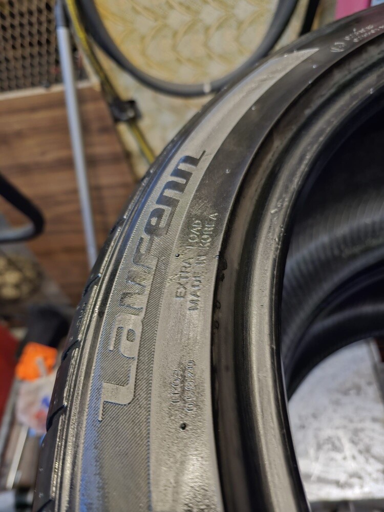 275-40-19,,, Laufenn brand - 4