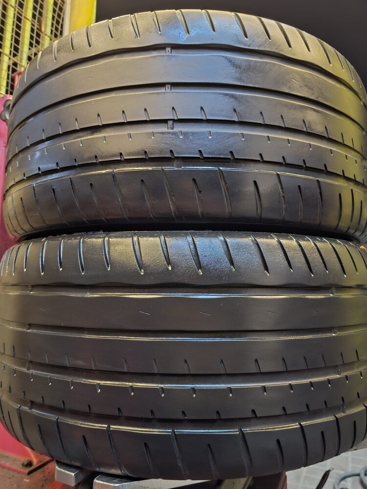 275-40-19,,, Laufenn brand - 10