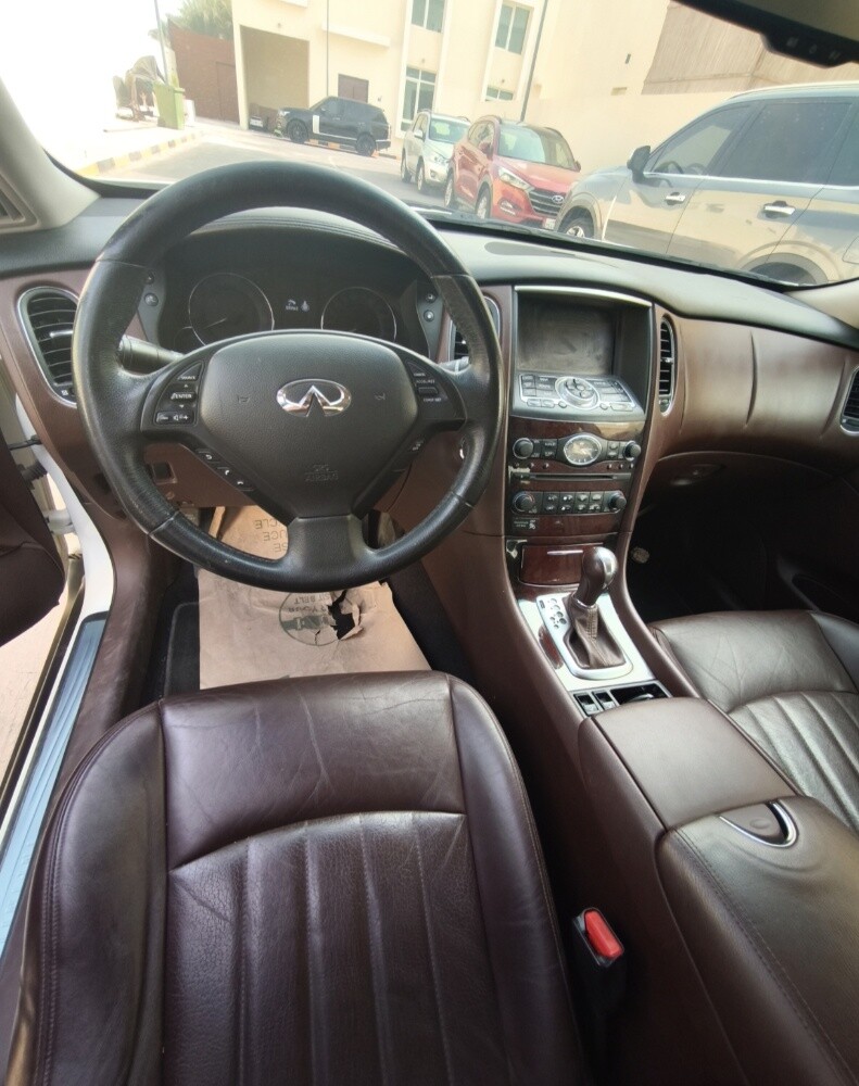 2015 infinity QX50 perfect condit - 10