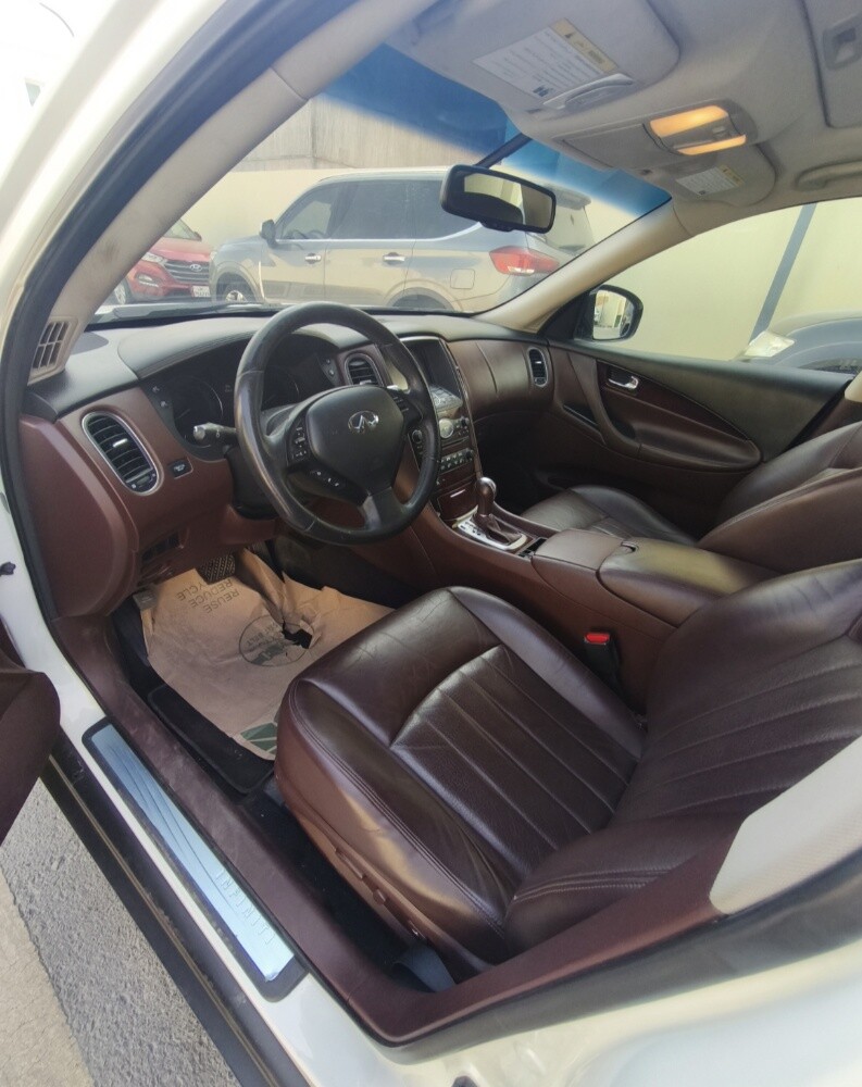 2015 infinity QX50 perfect condit - 9
