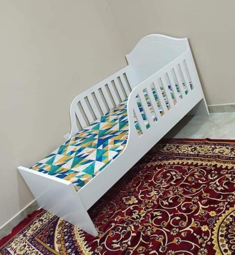 نحن نبيع مراتب زنبركية وفنادق. - 30