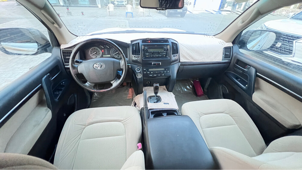 GXRV82010 — photo 7 for sale in Qatar