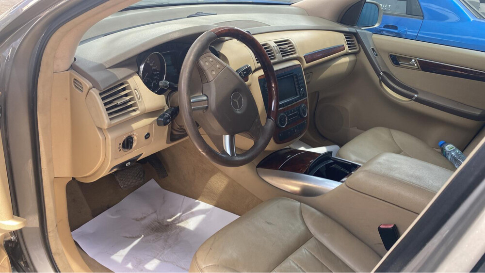 Mercedes-Benz - 5