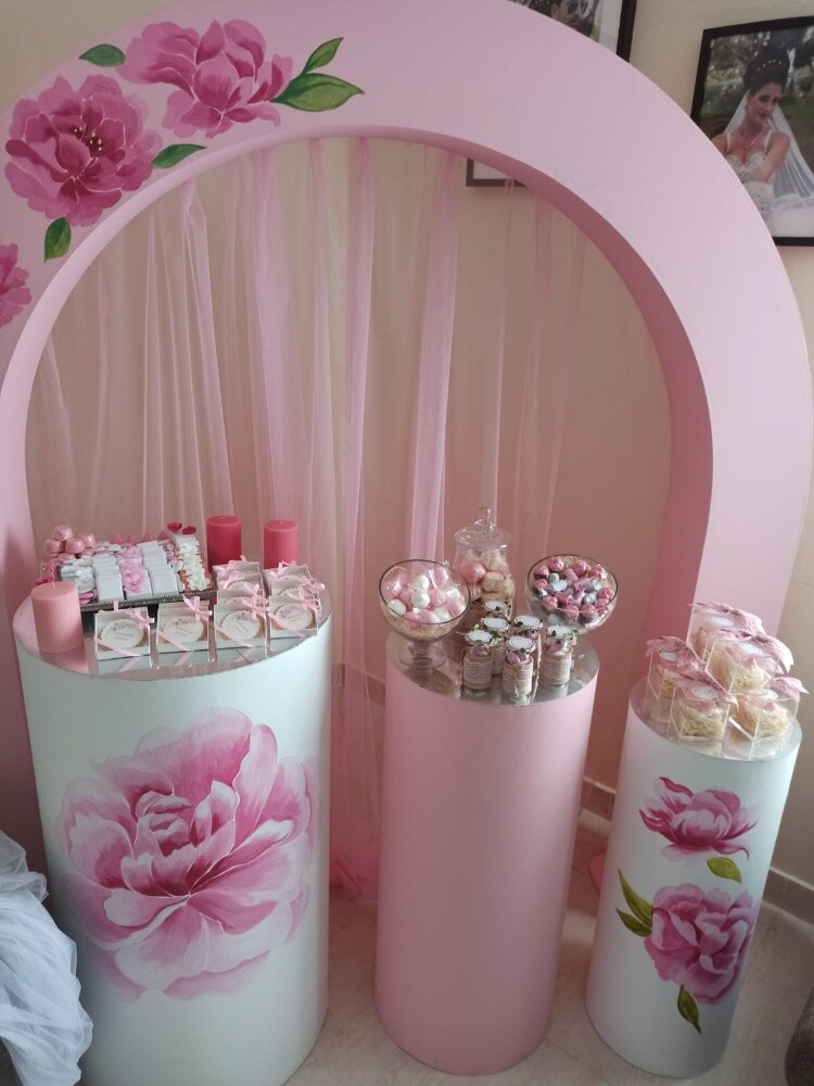 party decorations - 1